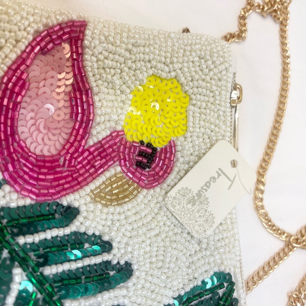 NEW TREASURES BEADED White with Gold Accents FLAMINGOS PURSE - Picture 7 of 7